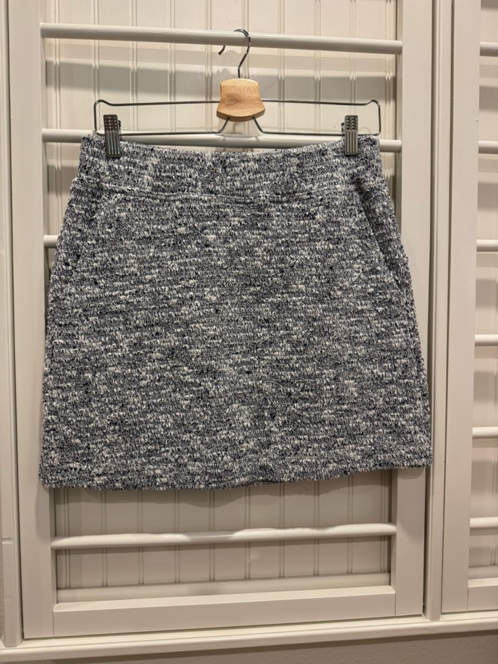 Lou & Grey Marled Gray Knit Mini Skirt